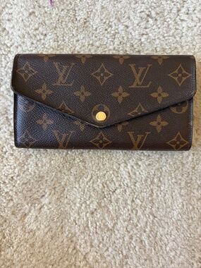 Louis Vuitton Wallet